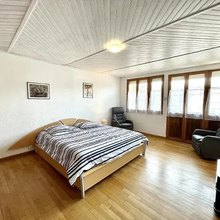 Louis Petite Maison Διαμέρισμα