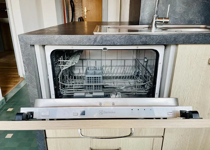 Louis Petite Maison Apartment *